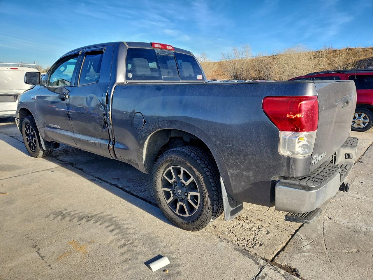 2011 TOYOTA TUNDRA DOUBLE CAB SR5 photo 4