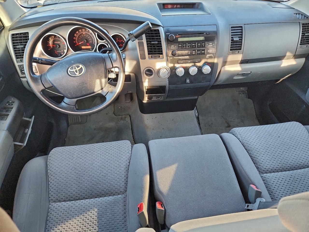 2011 TOYOTA TUNDRA DOUBLE CAB SR5 photo 22
