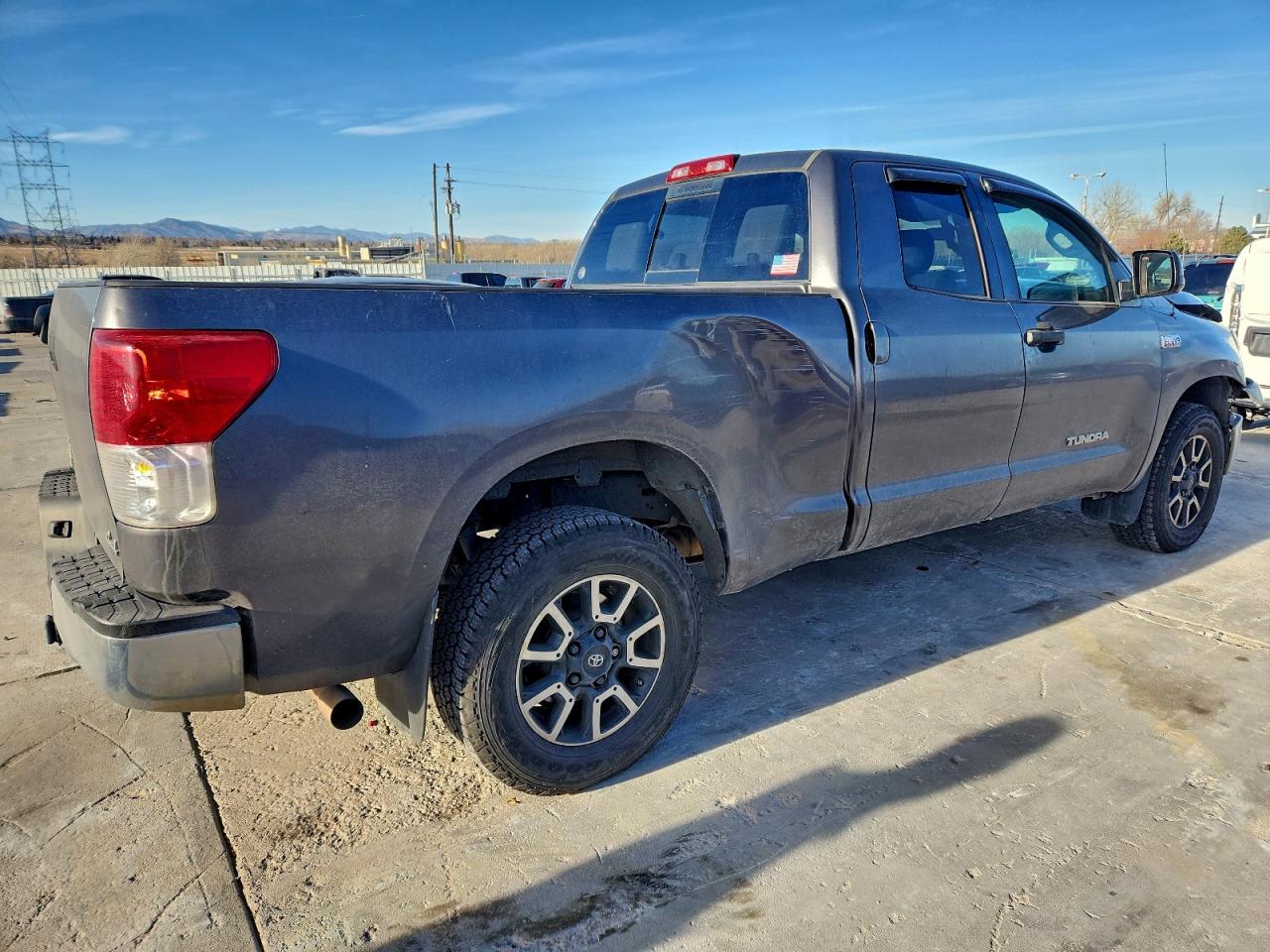 2011 TOYOTA TUNDRA DOUBLE CAB SR5 photo 7