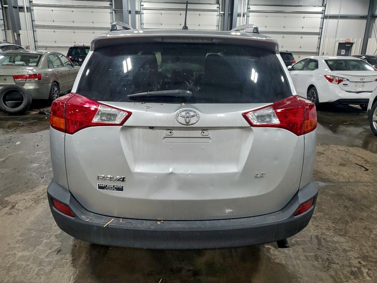 2015 TOYOTA RAV4 LE photo 6
