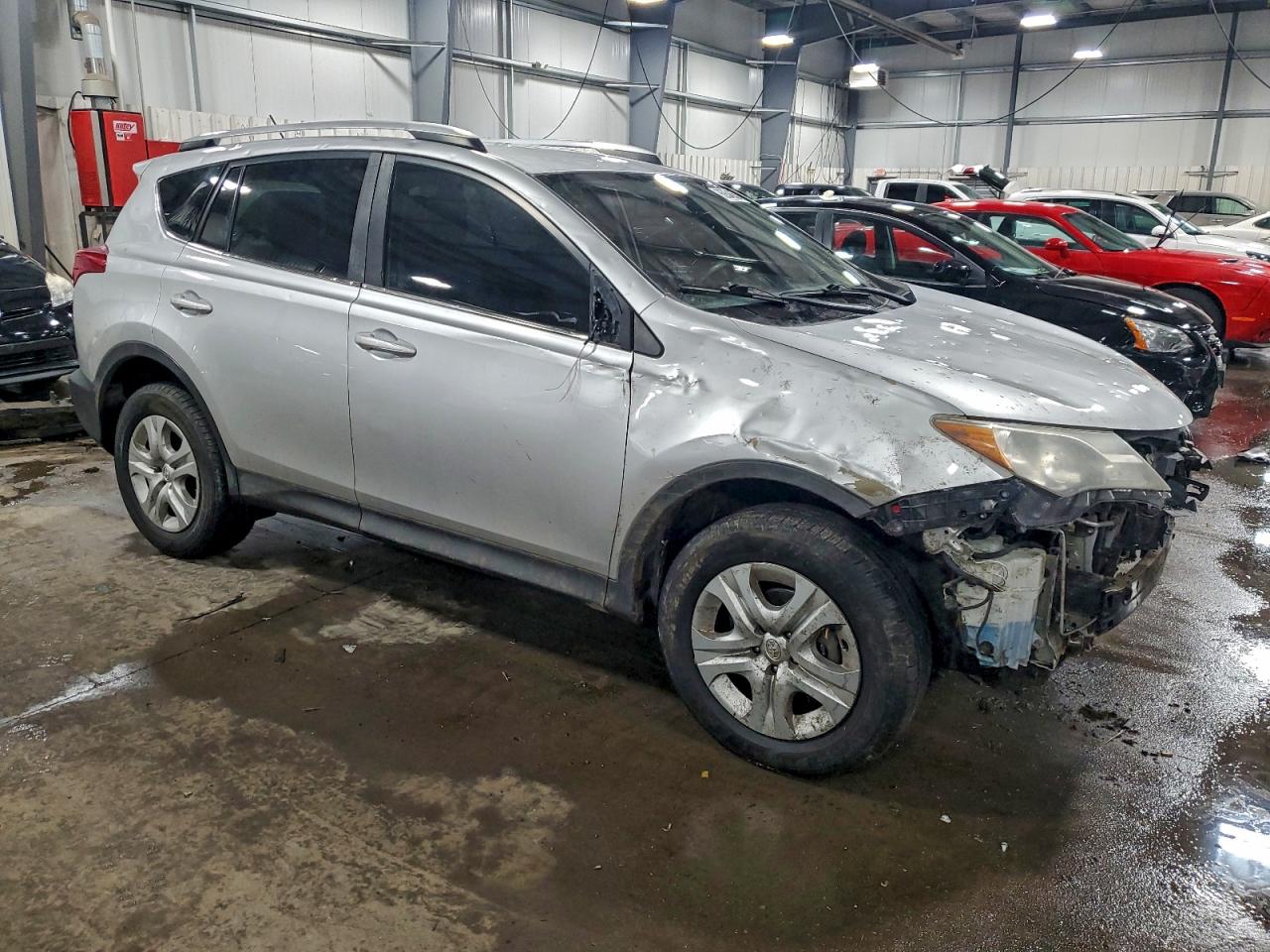 2015 TOYOTA RAV4 LE photo 4