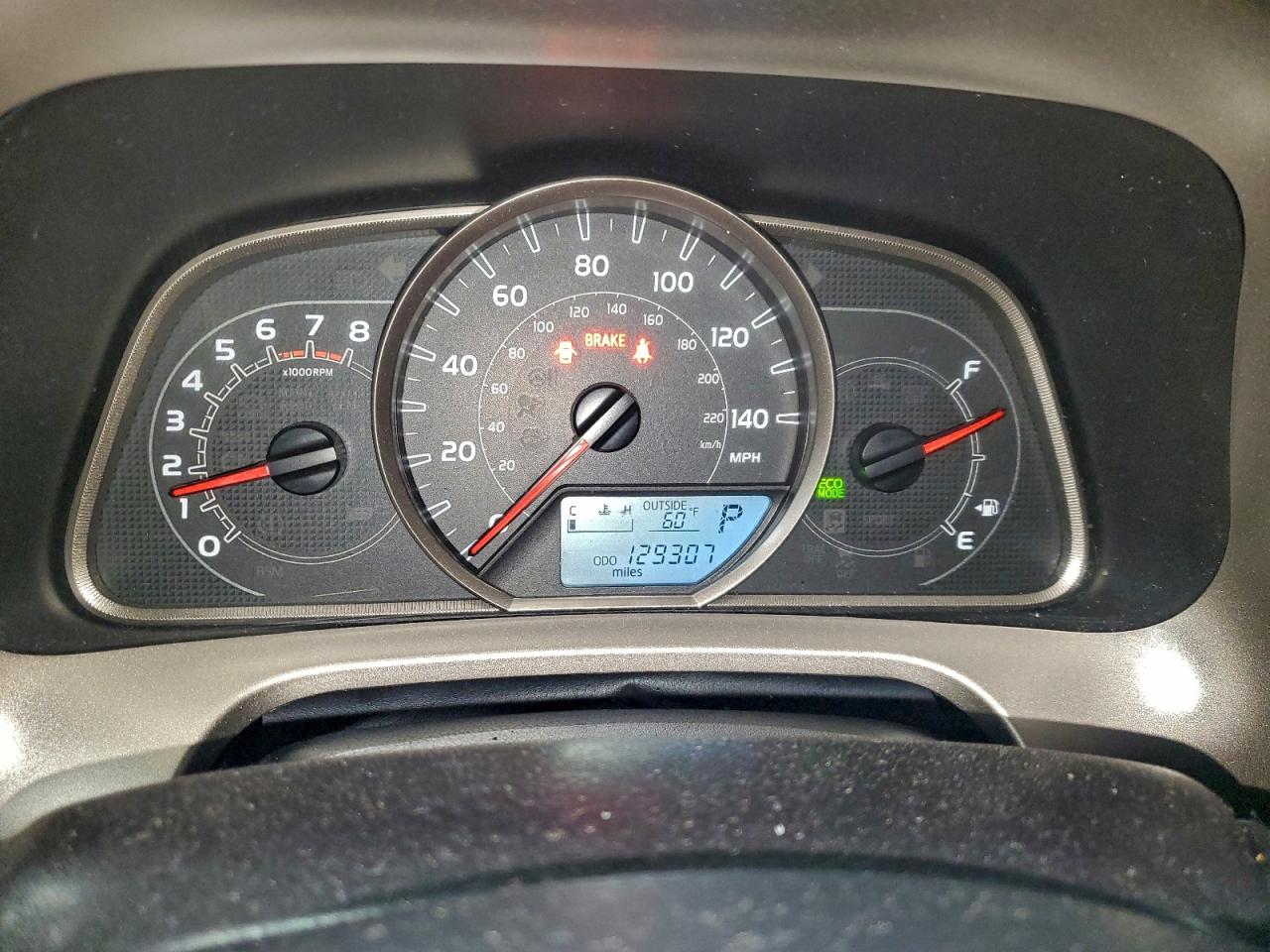 2015 TOYOTA RAV4 LE photo 9