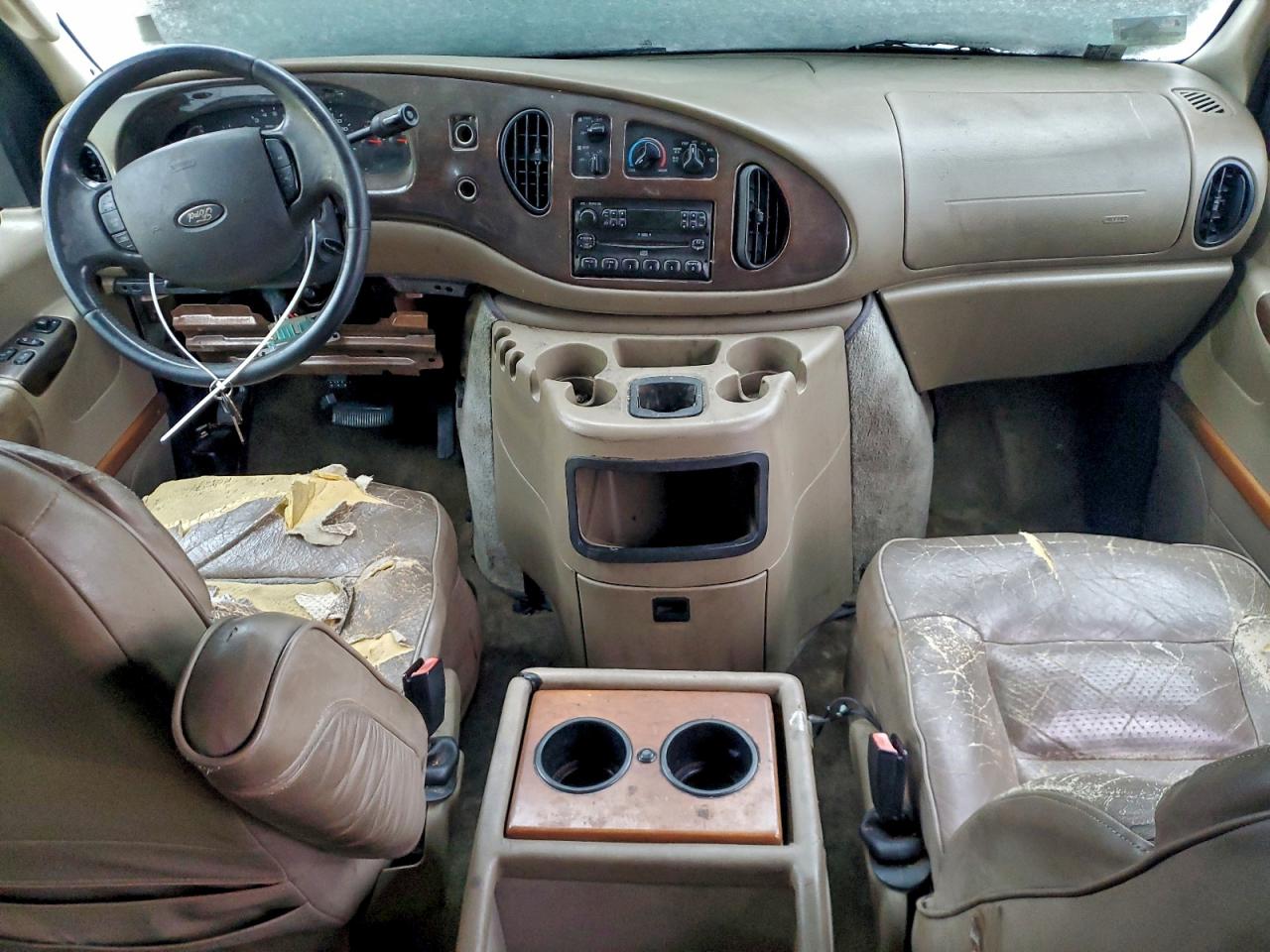 2004 FORD ECONOLINE E150 VAN photo 8