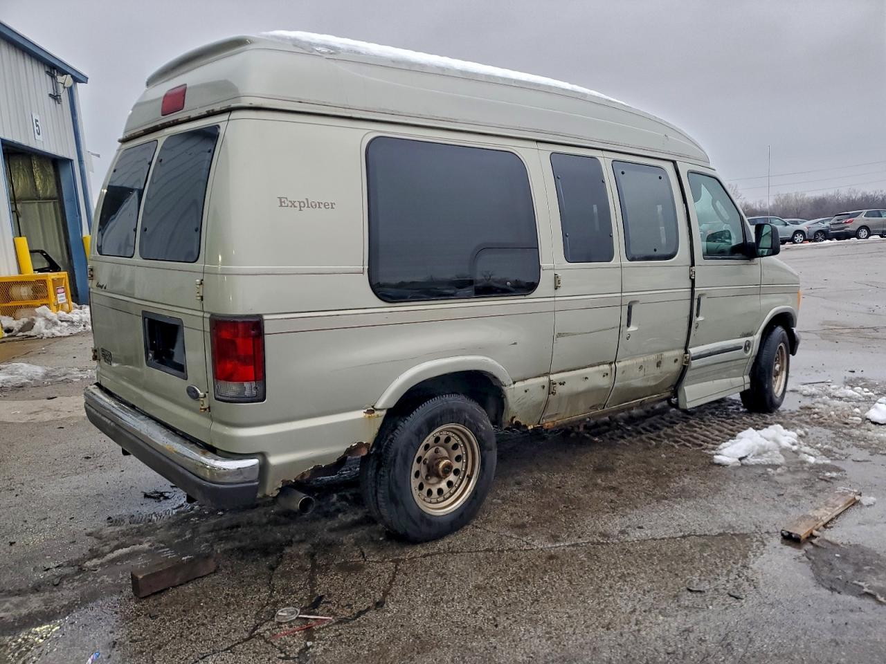 2004 FORD ECONOLINE E150 VAN photo 3