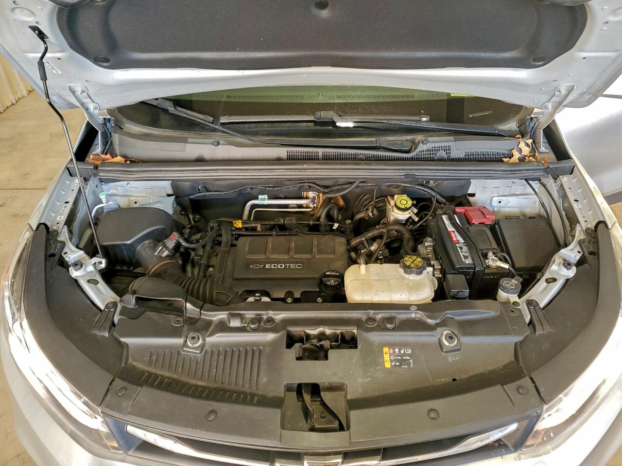 2018 CHEVROLET TRAX 1LT photo 12