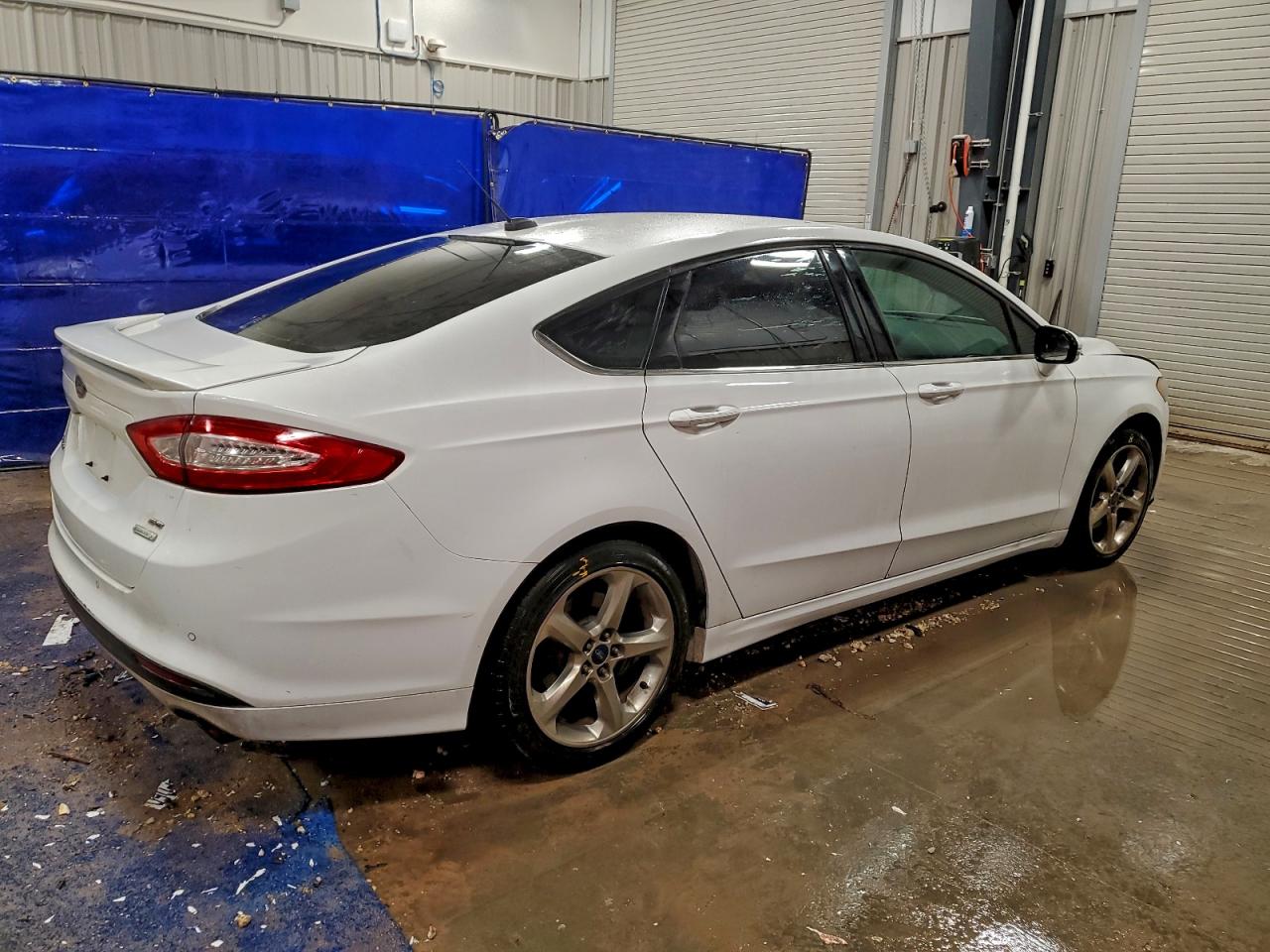 2014 FORD FUSION SE photo 5