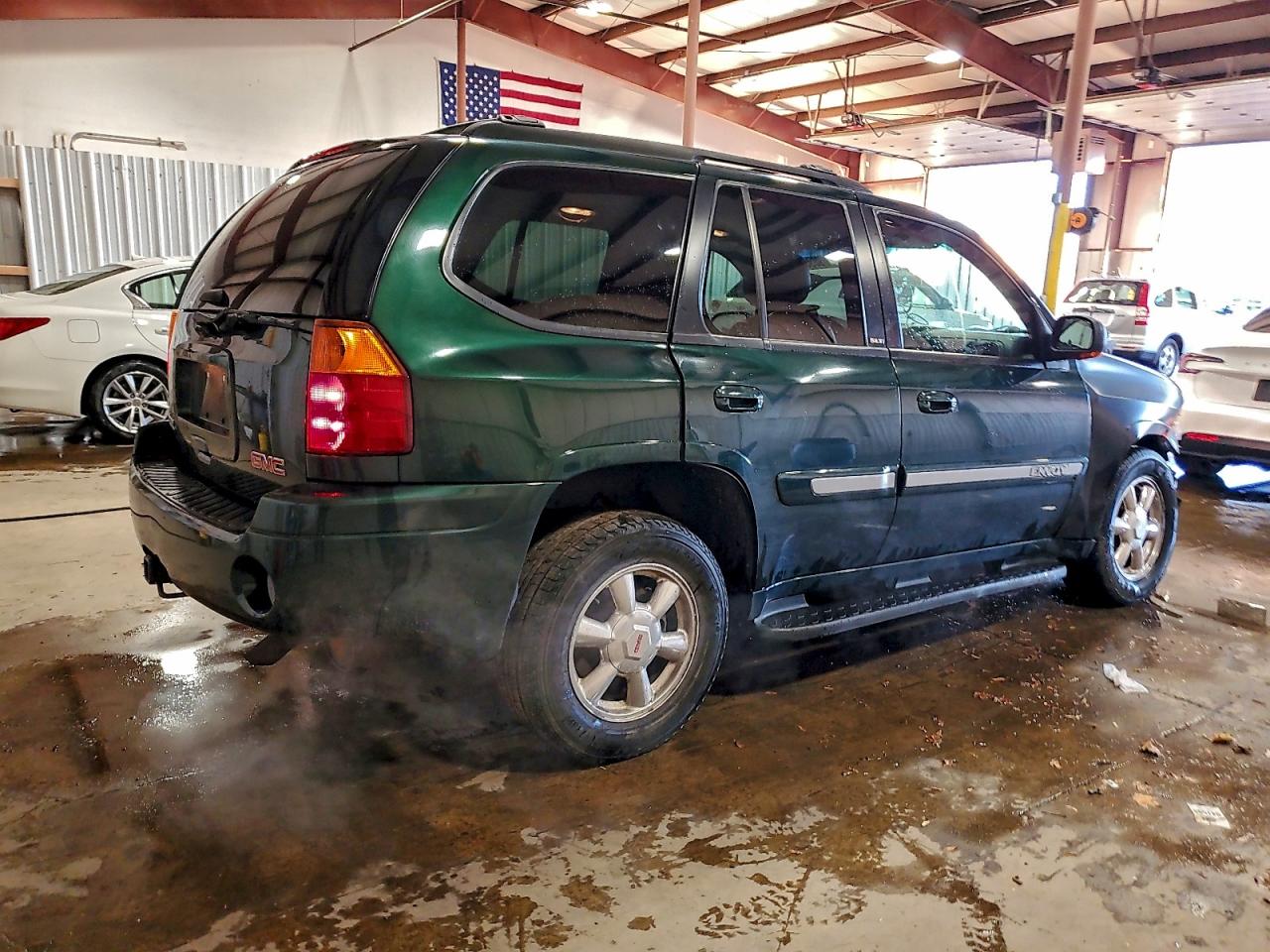 2004 GMC ENVOY photo 3