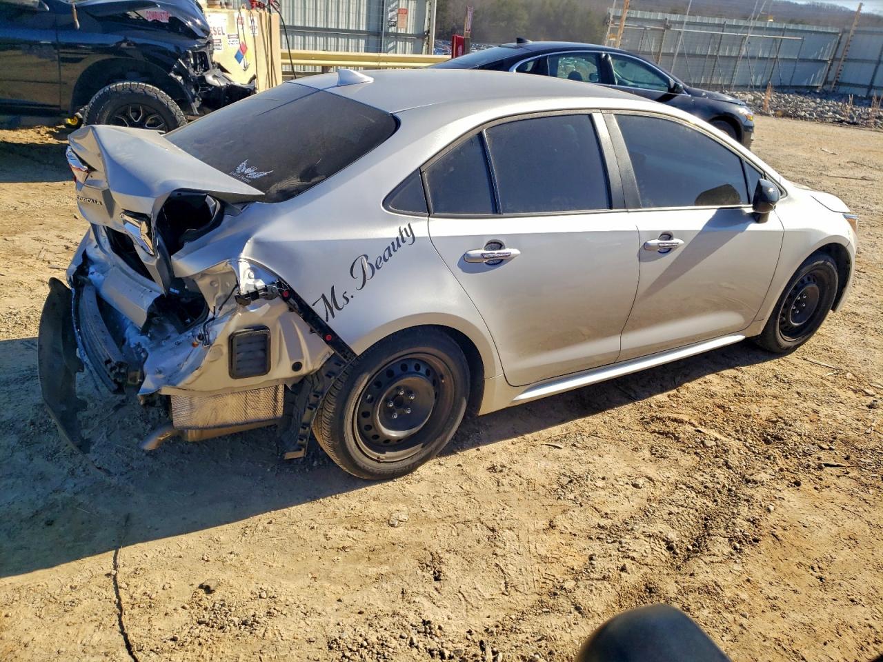 2023 TOYOTA COROLLA LE photo 3