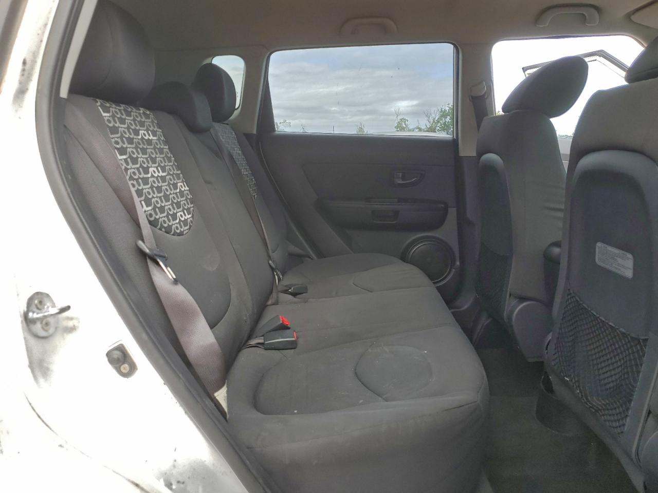 2011 KIA SOUL + photo 31