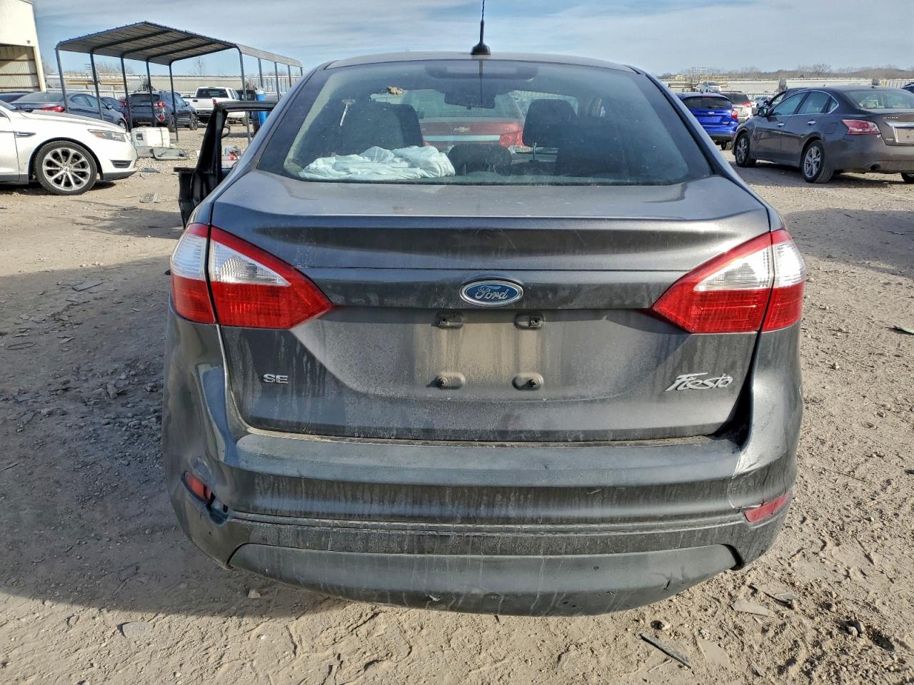 2015 FORD FIESTA SE photo 6