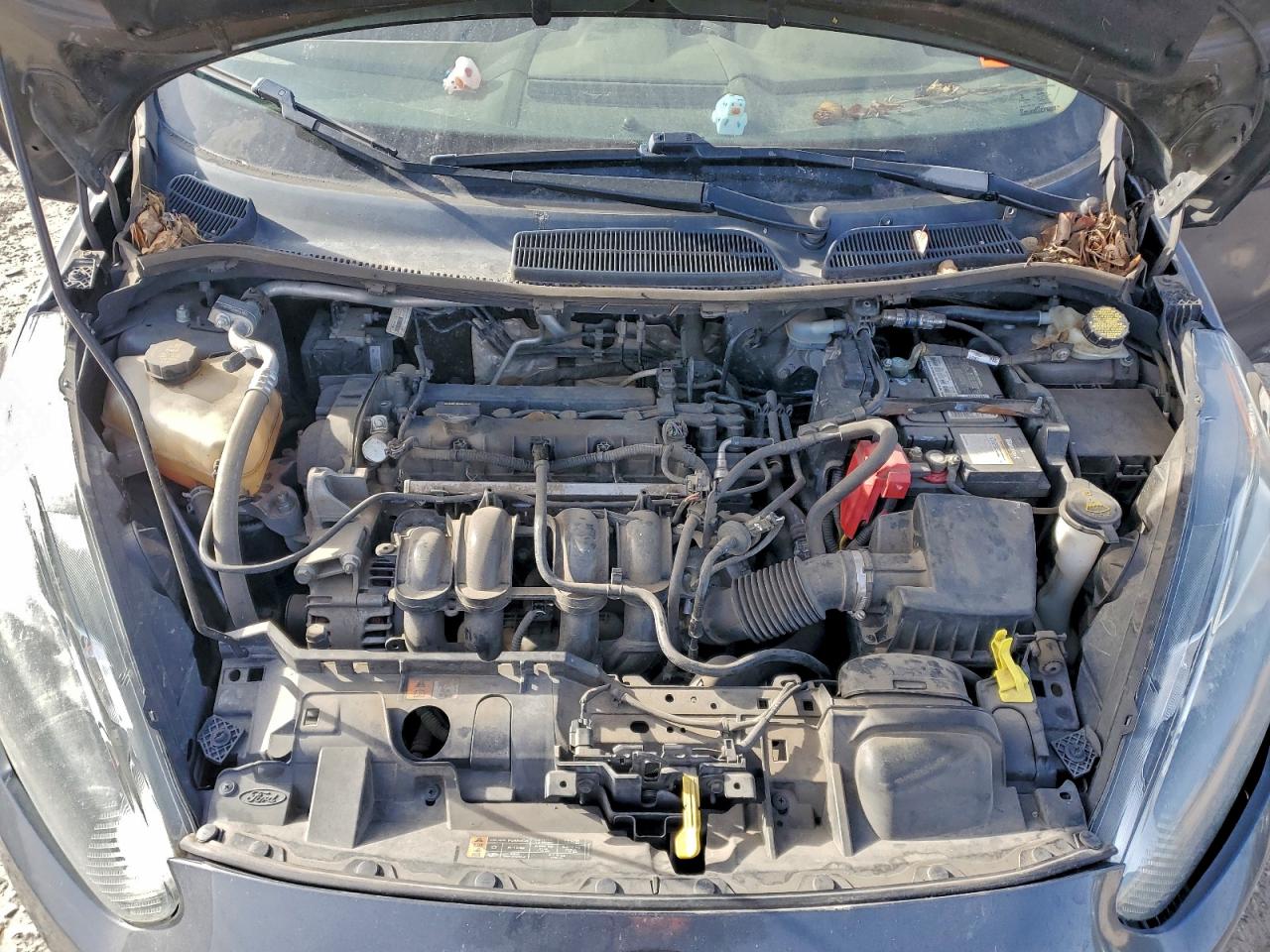 2015 FORD FIESTA SE photo 11