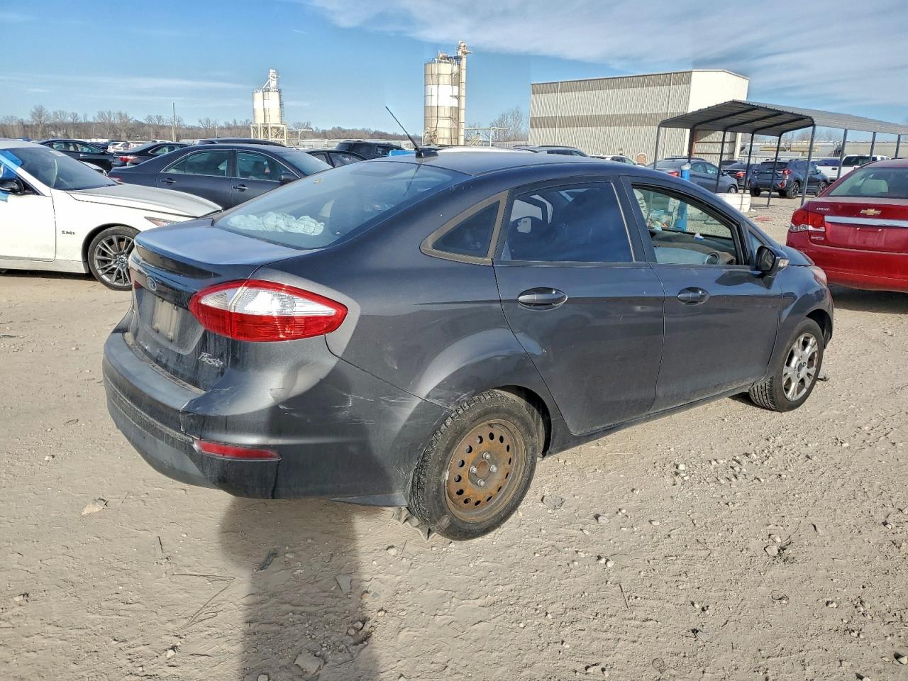 2015 FORD FIESTA SE photo 3