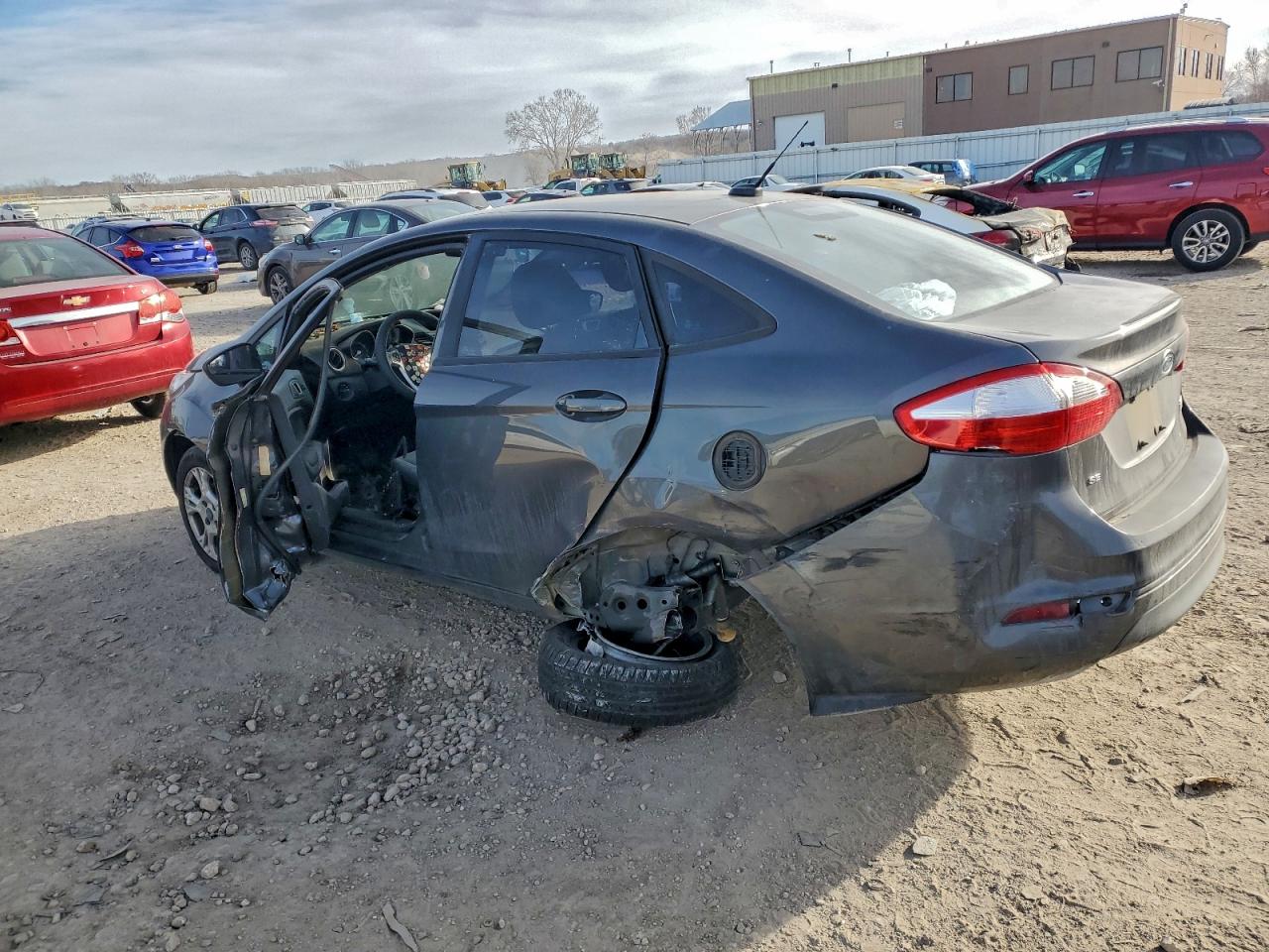 2015 FORD FIESTA SE photo 2