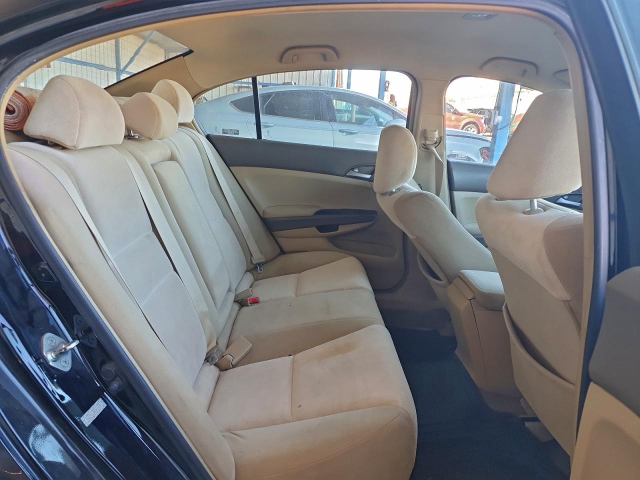 2009 HONDA ACCORD LX photo 10