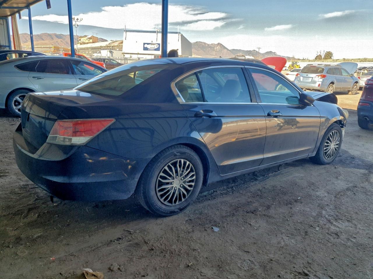 2009 HONDA ACCORD LX photo 3
