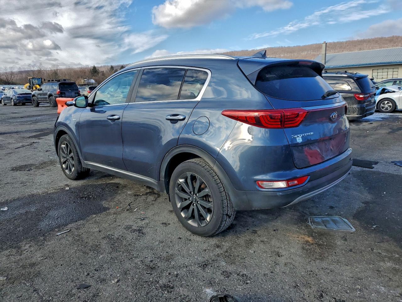 2018 KIA SPORTAGE EX photo 5