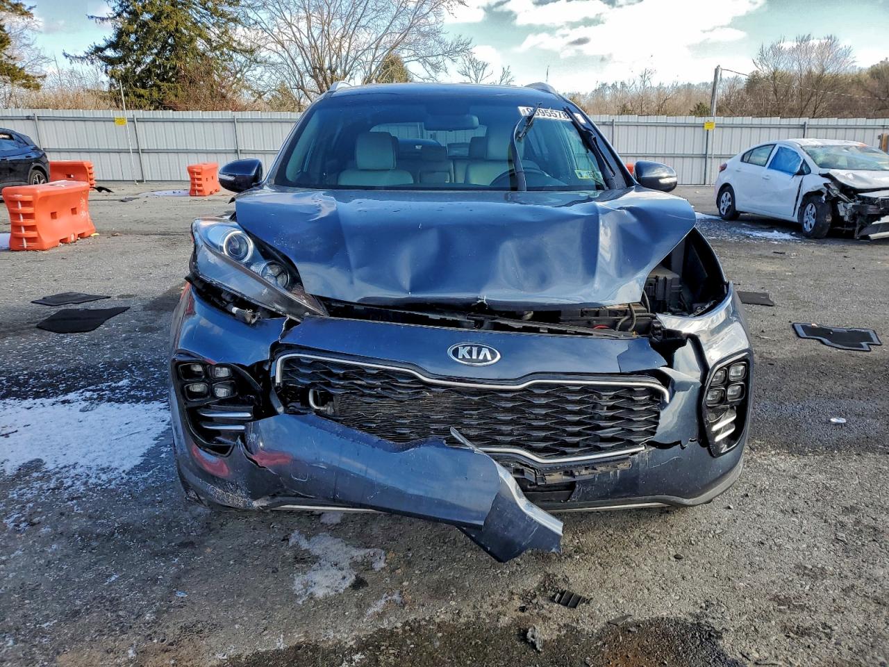 2018 KIA SPORTAGE EX photo 17