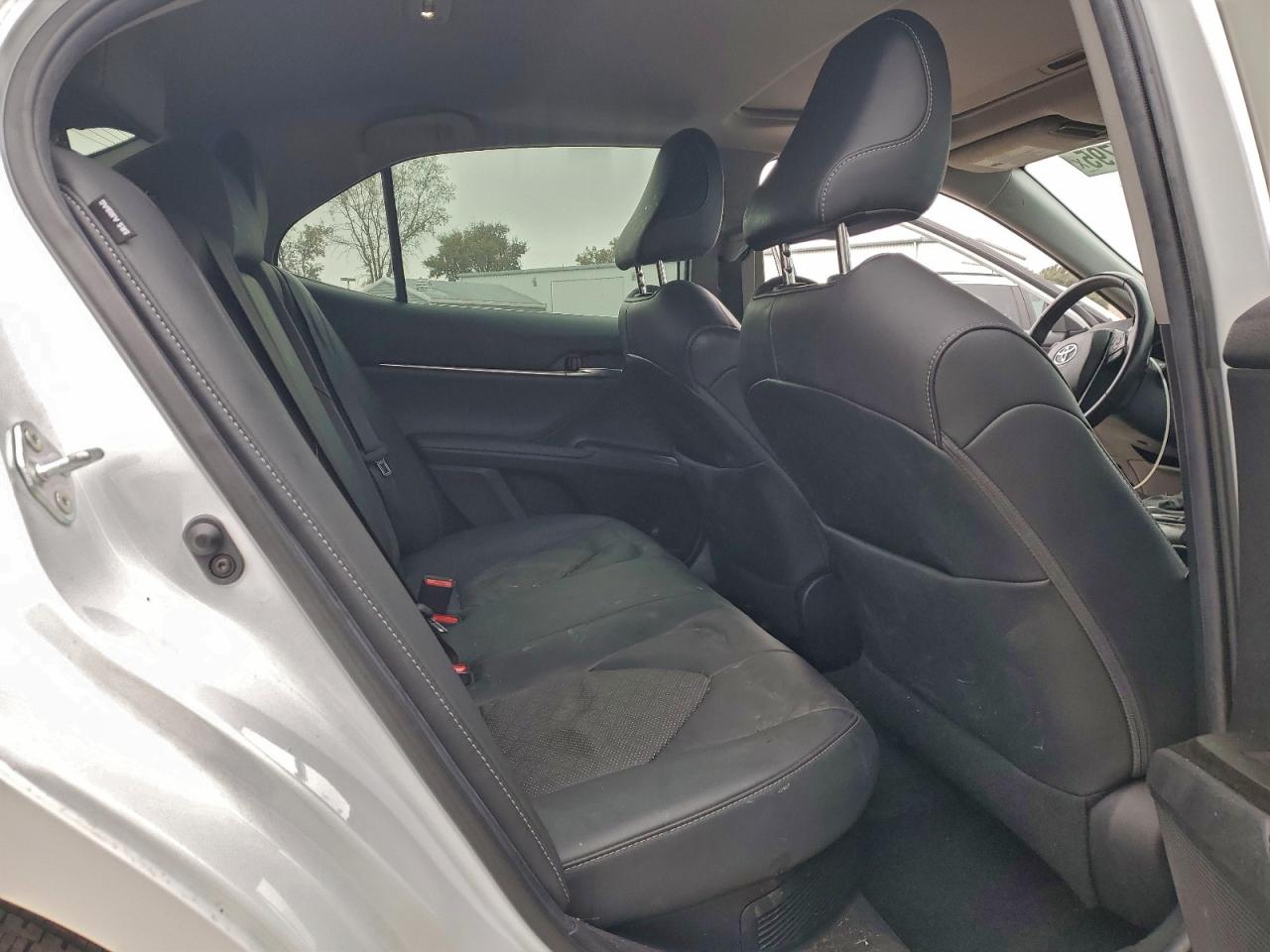 2021 TOYOTA CAMRY XSE photo 10