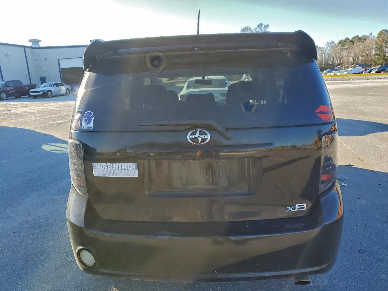 2008 TOYOTA SCION XB photo 11