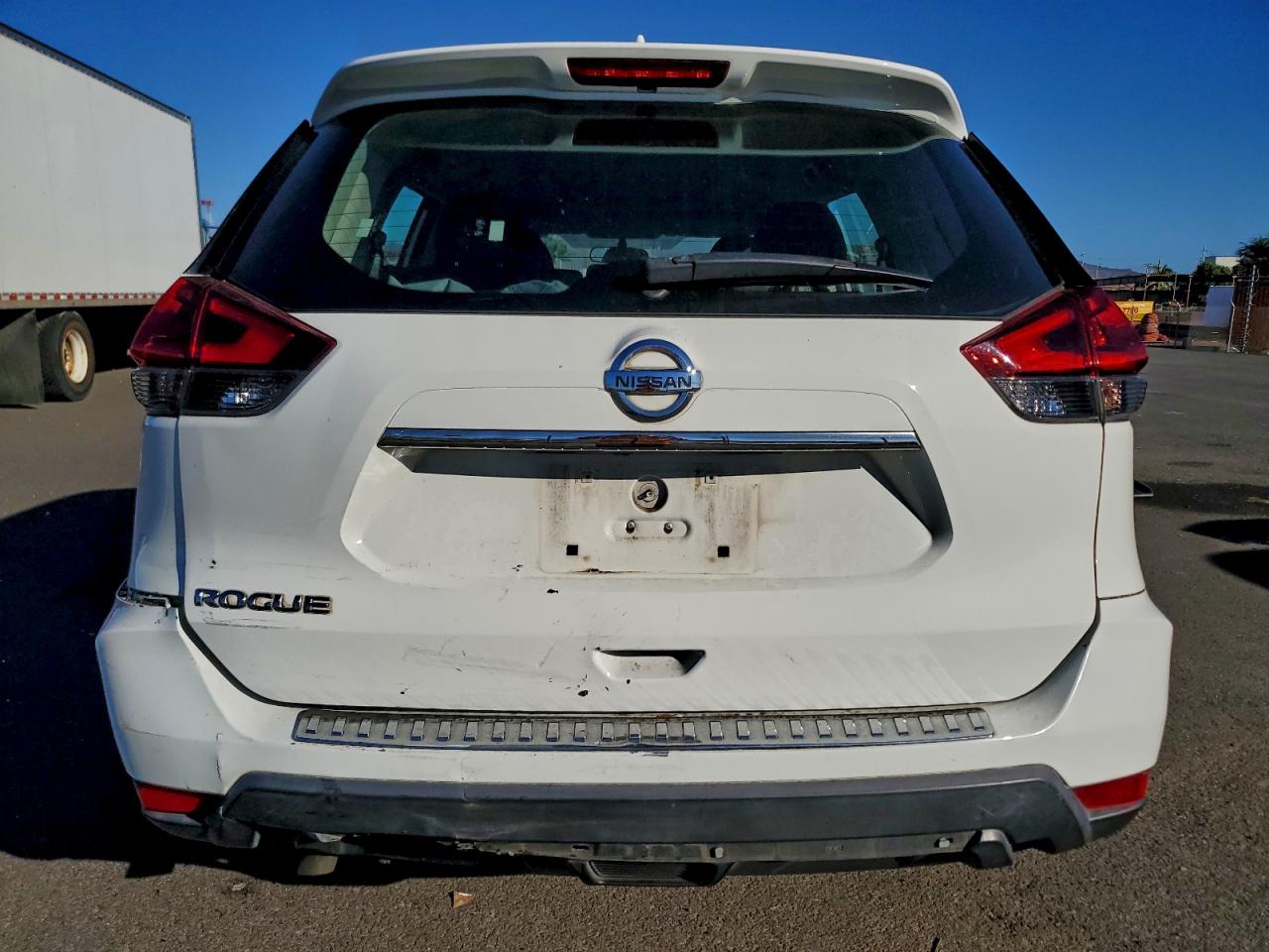 2018 NISSAN ROGUE S photo 16