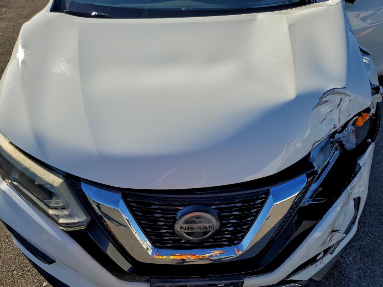 2018 NISSAN ROGUE S photo 34