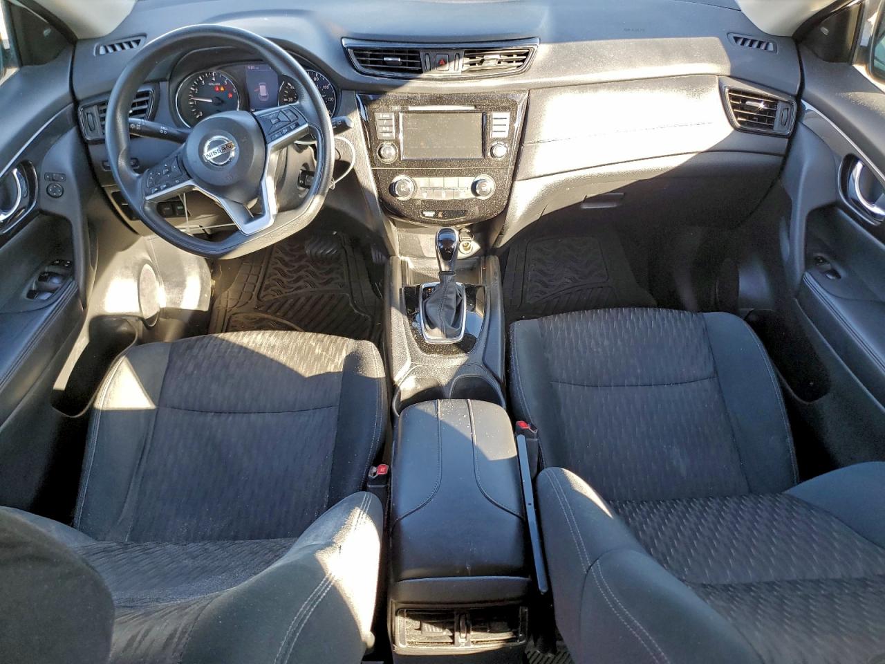 2018 NISSAN ROGUE S photo 22