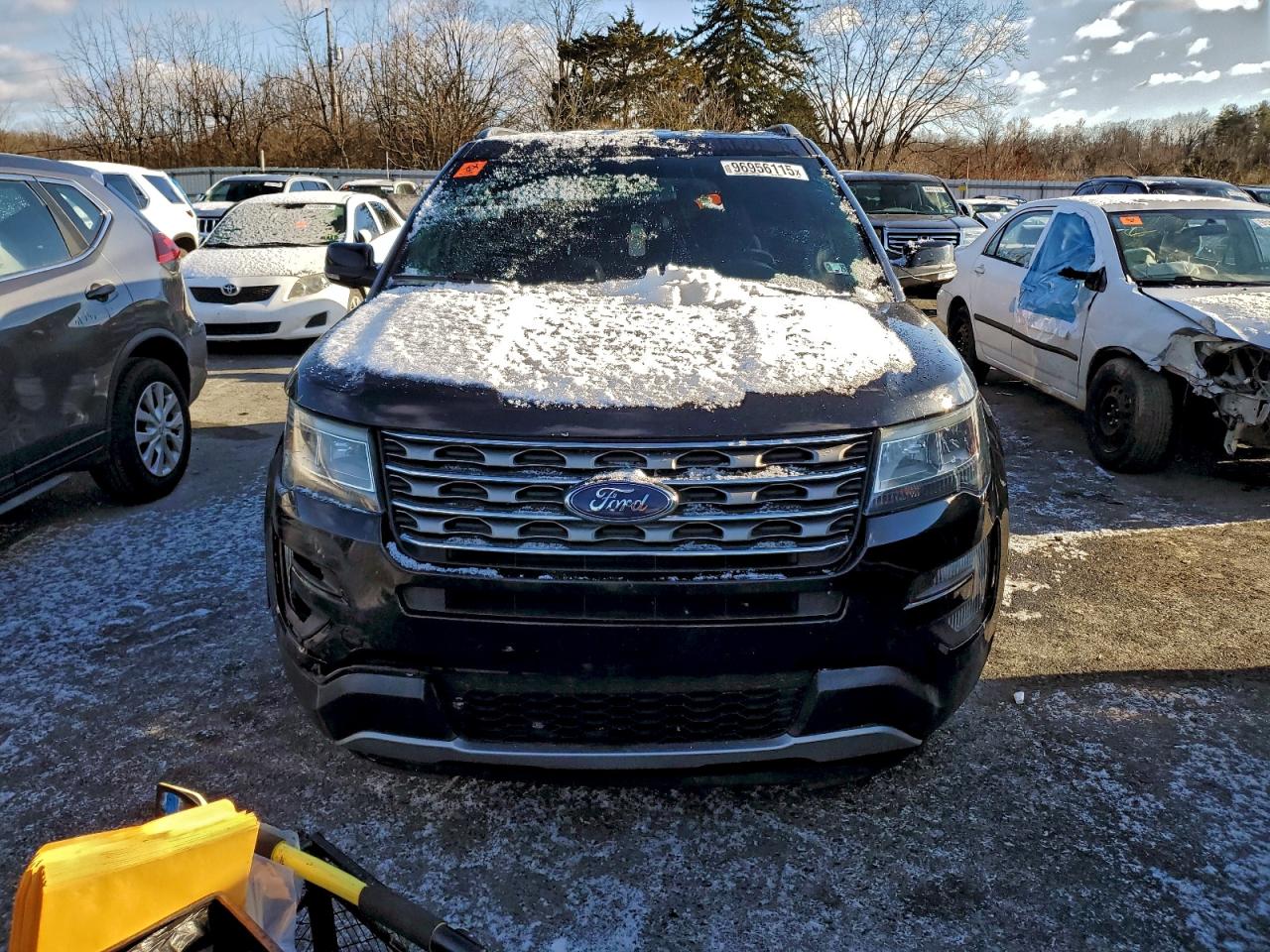 2016 FORD EXPLORER XLT photo 9