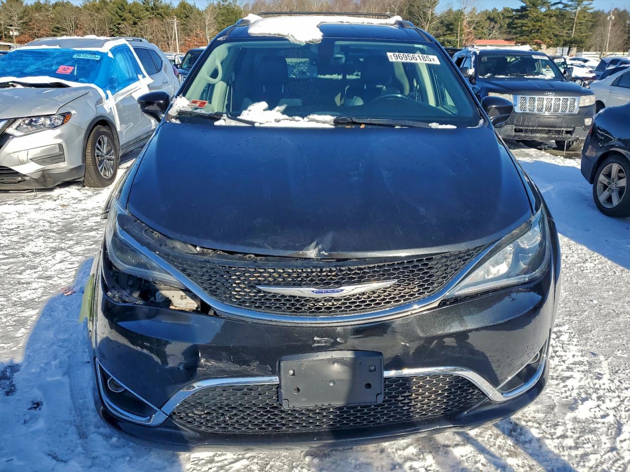2019 CHRYSLER PACIFICA TOURING L photo 13