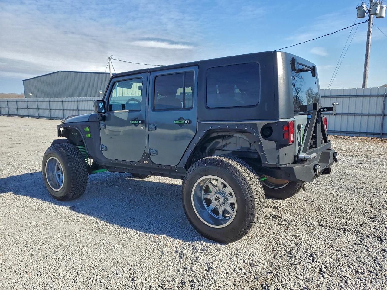 2015 JEEP WRANGLER UNLIMITED SAHARA photo 2