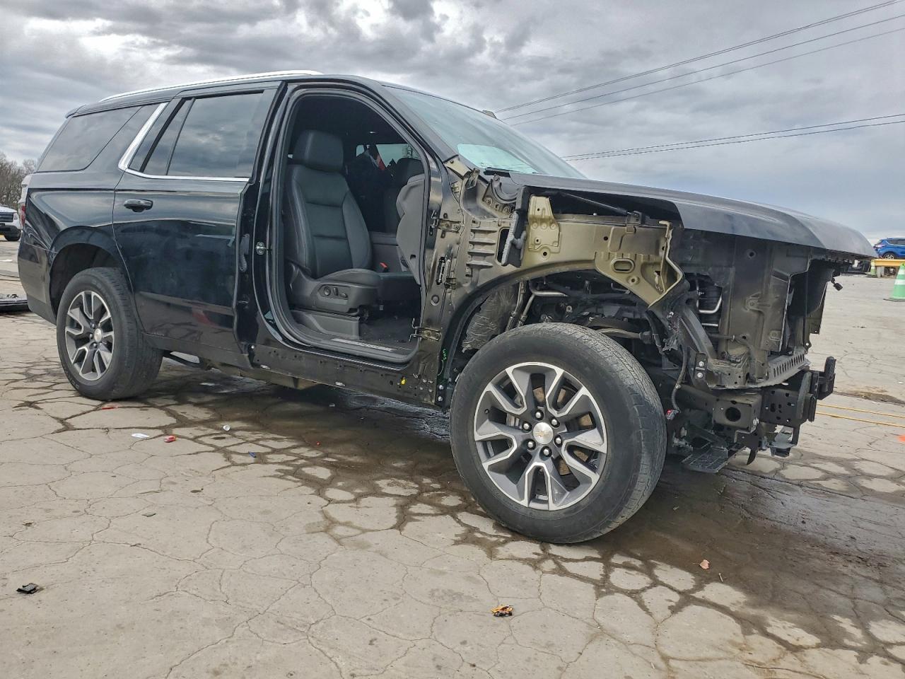 2022 CHEVROLET TAHOE K1500 LT photo 4