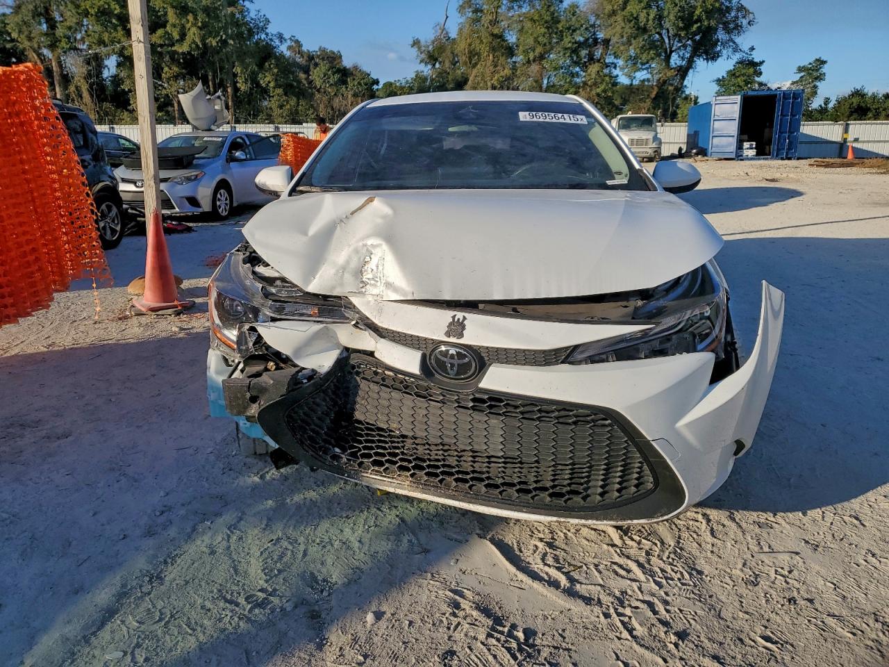 2022 TOYOTA COROLLA LE photo 5
