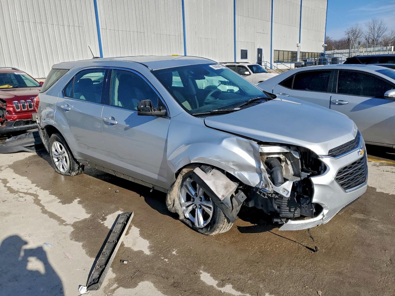 2016 CHEVROLET EQUINOX LS photo 4