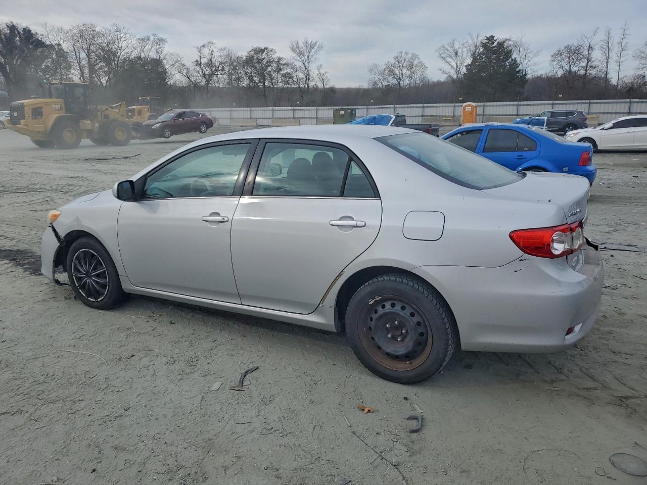 2013 TOYOTA COROLLA BASE photo 2