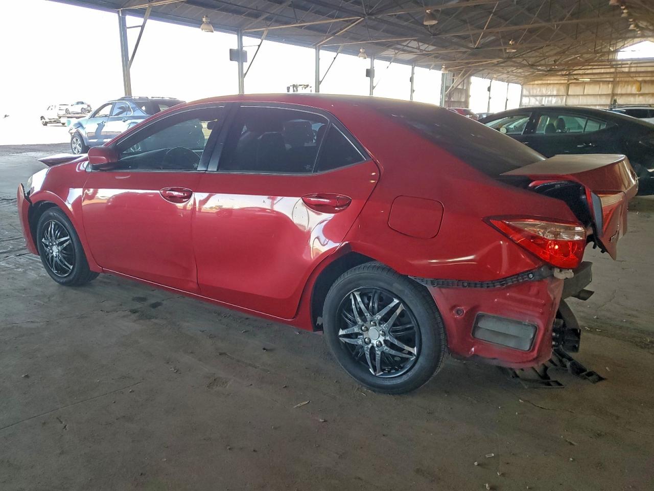 2017 TOYOTA COROLLA L photo 2