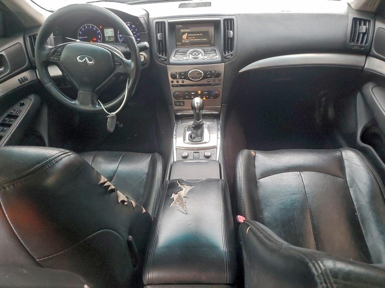 2013 INFINITI G37 photo 15