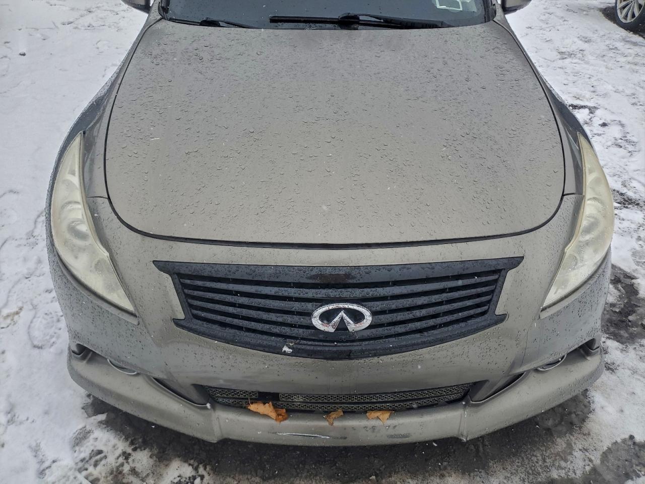2013 INFINITI G37 photo 21