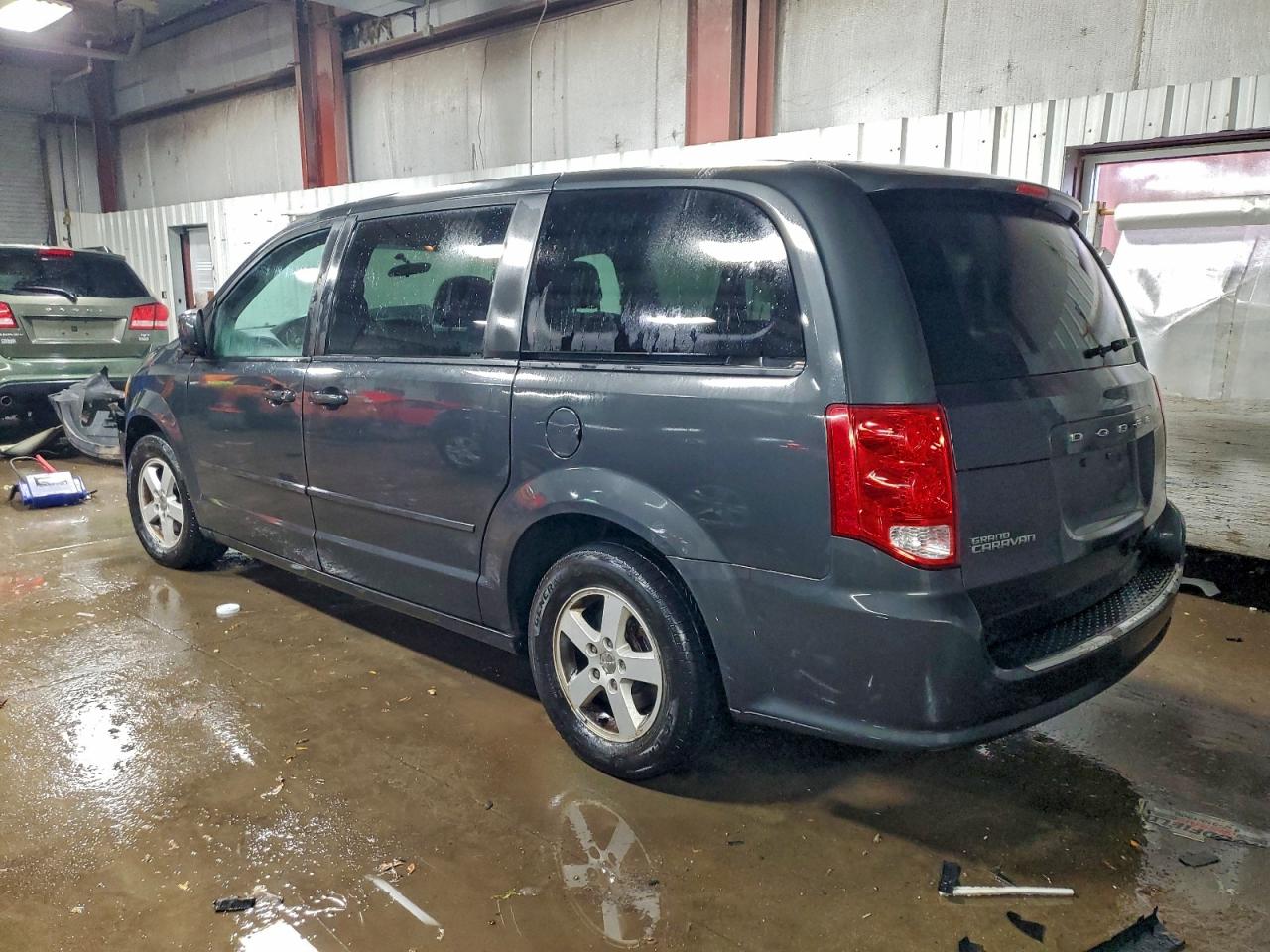 2012 DODGE GRAND CARAVAN SE photo 2
