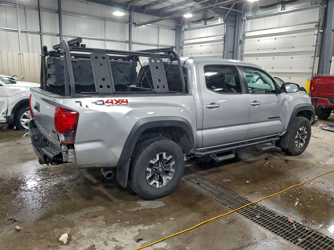2019 TOYOTA TACOMA DOUBLE CAB photo 3