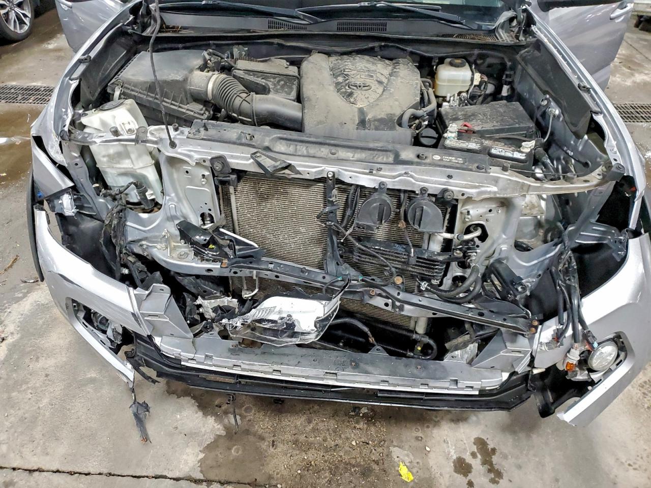 2019 TOYOTA TACOMA DOUBLE CAB photo 11