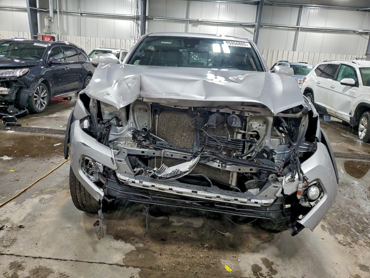 2019 TOYOTA TACOMA DOUBLE CAB photo 5