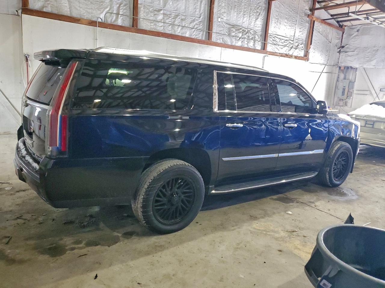 2020 CADILLAC ESCALADE ESV photo 3