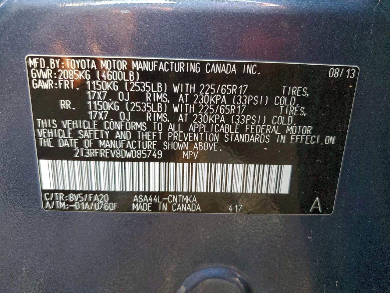 2013 TOYOTA RAV4 XLE photo 13
