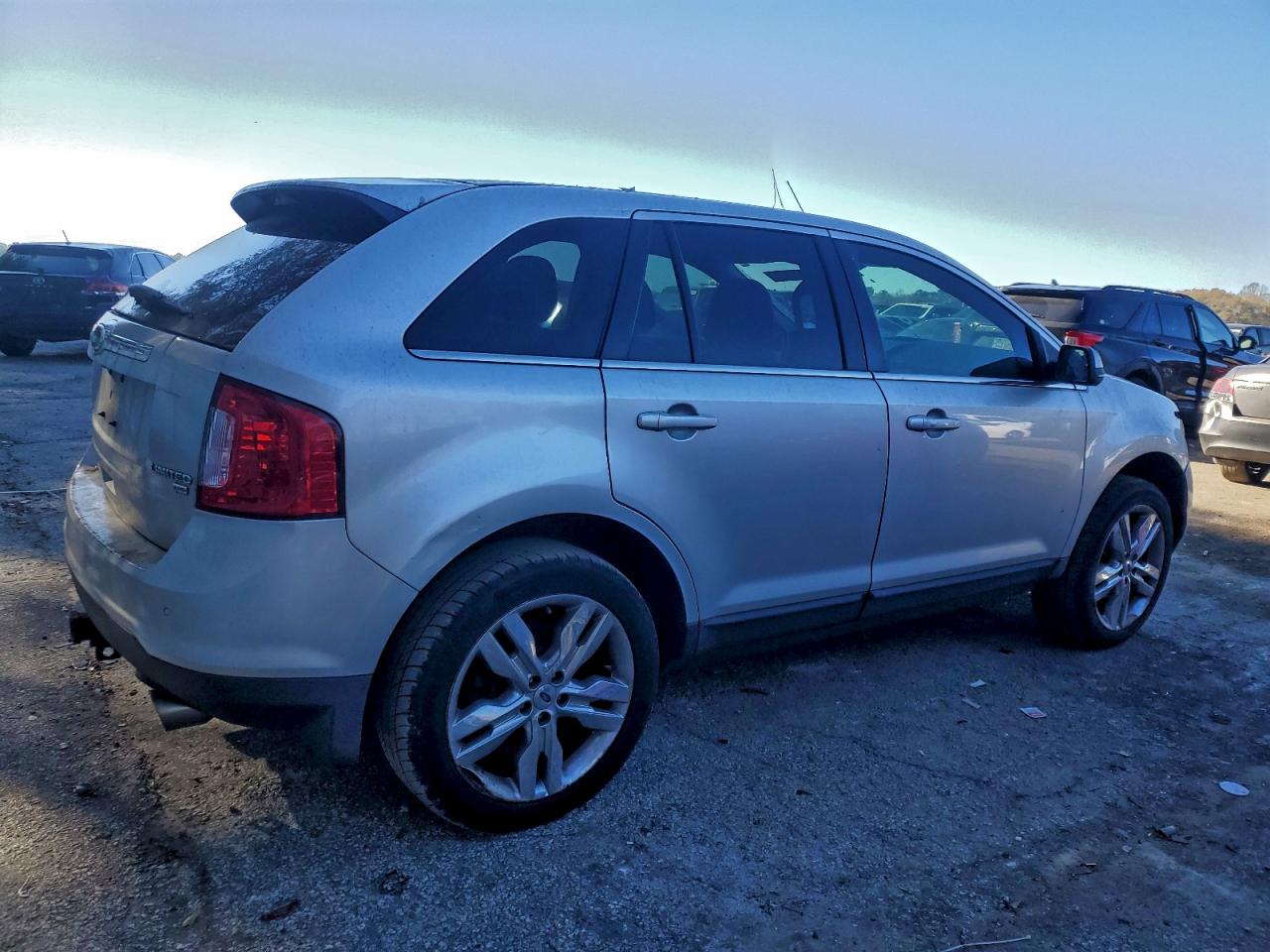 2013 FORD EDGE LIMITED photo 3