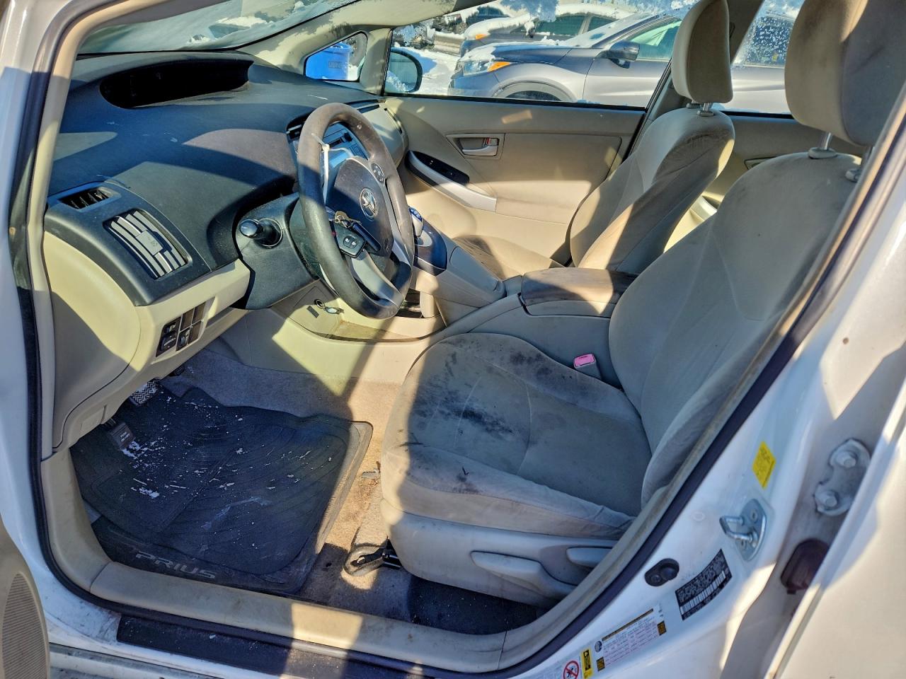 2010 TOYOTA PRIUS photo 13