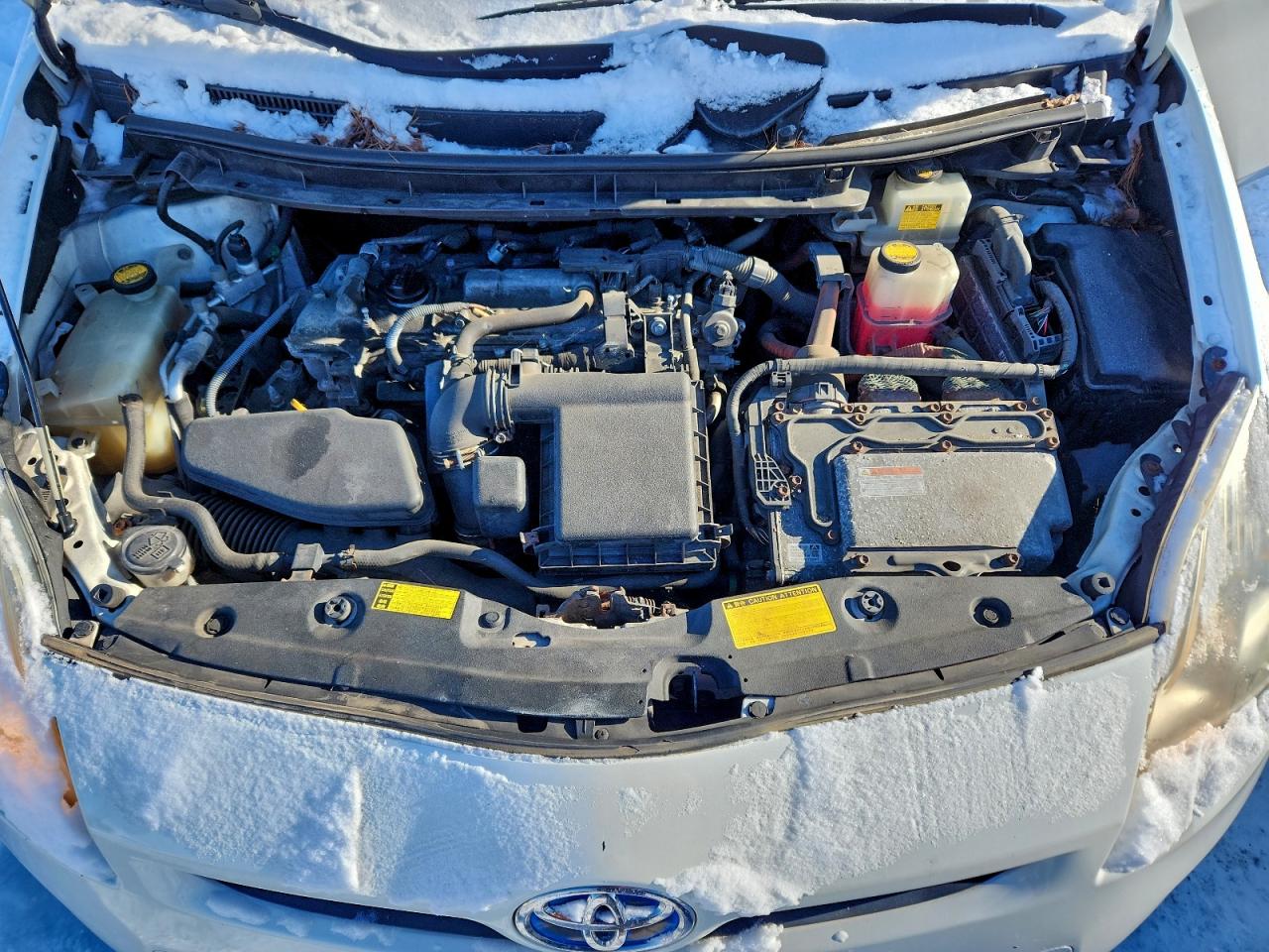 2010 TOYOTA PRIUS photo 21