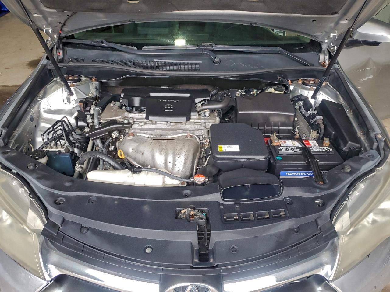 2016 TOYOTA CAMRY LE photo 21
