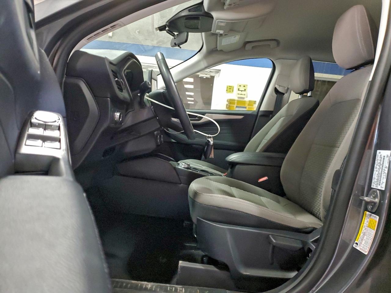 2022 FORD ESCAPE SE photo 25