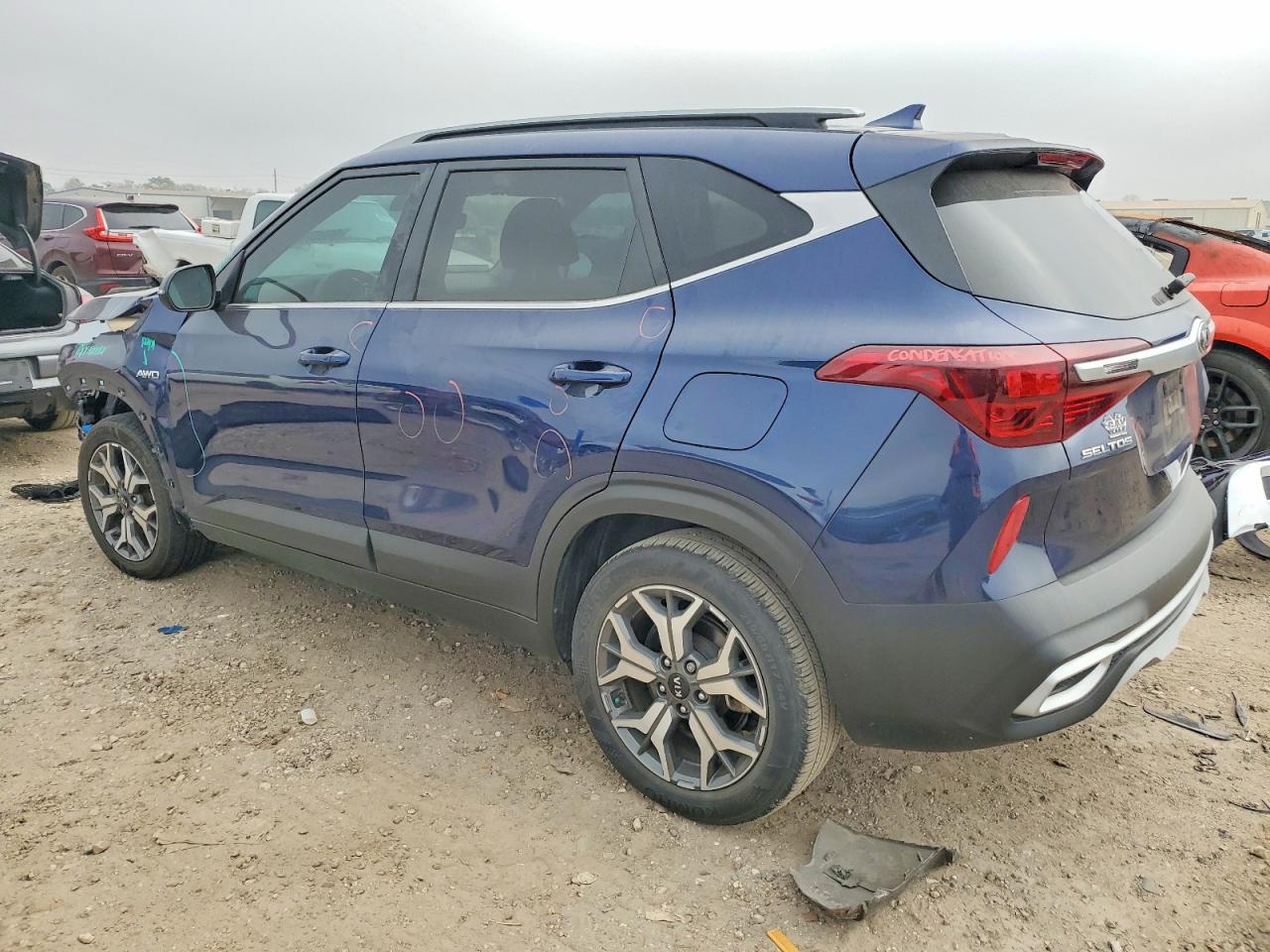2021 KIA SELTOS EX photo 3