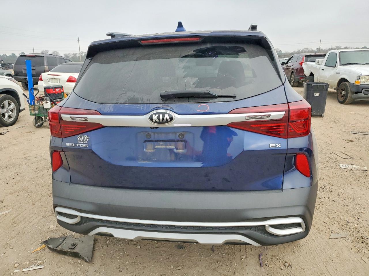 2021 KIA SELTOS EX photo 11