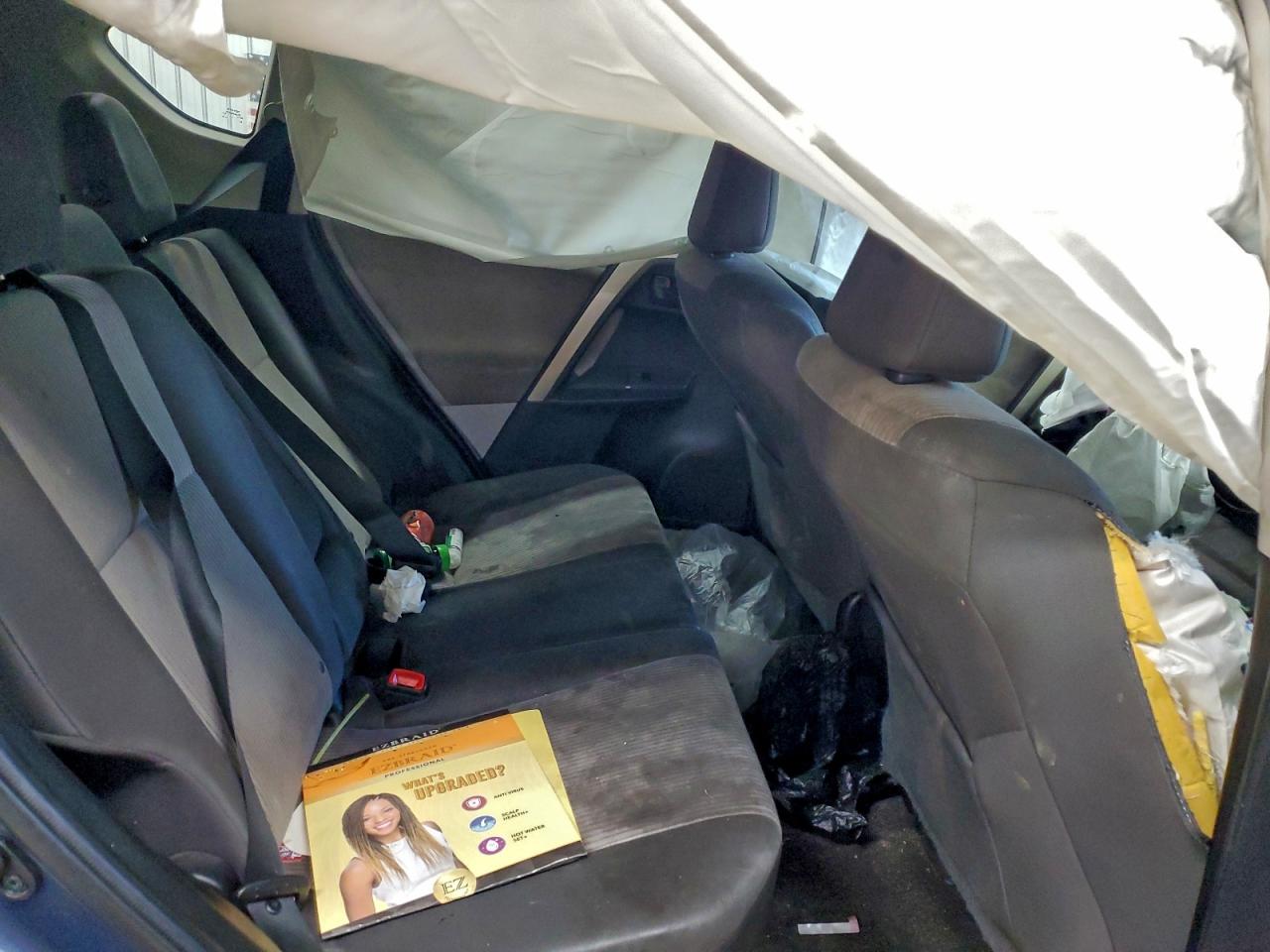 2013 TOYOTA RAV4 LE photo 11